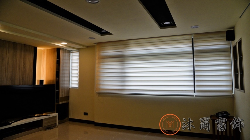 苗栗苑裡窗簾案例分享|客廳調光簾 × 臥室雙層布簾 × 書房捲簾 8 沐爾窗簾規劃案例推薦新竹竹北 7