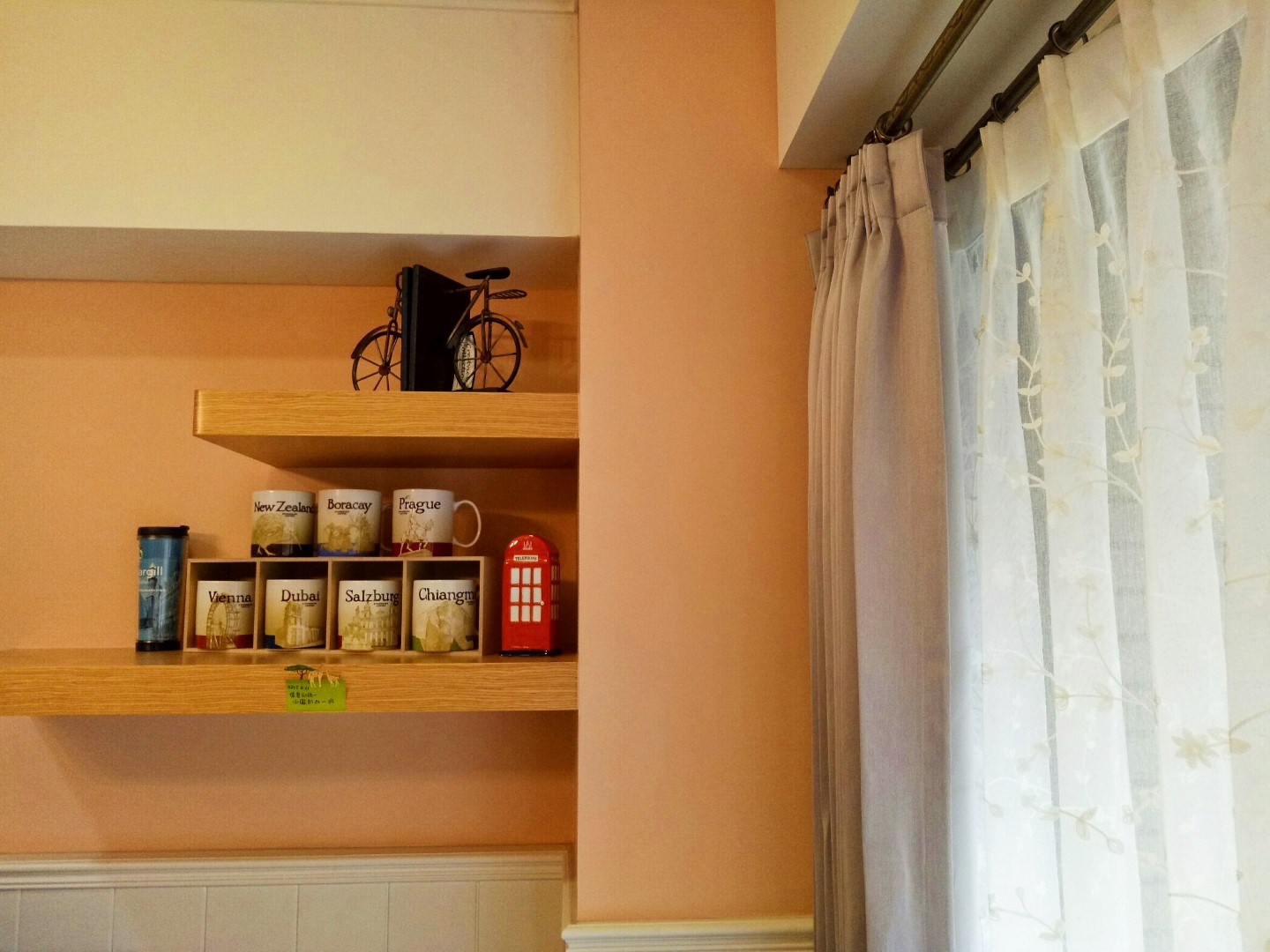 桃園八德窗簾案例:湖水裔選用布簾與紗簾營造室內不同氛圍 8 雙層窗簾一布一紗