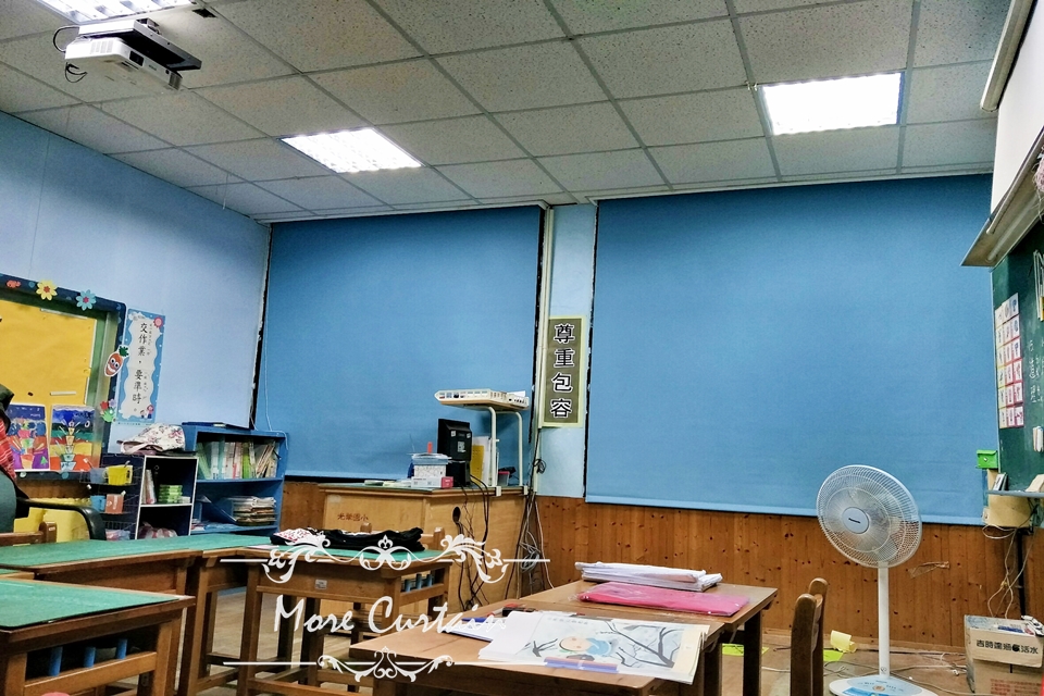 桃園市復興鄉的哈嘎灣光華國小遮光防焰捲簾 7 捲簾是經濟耐用的窗簾