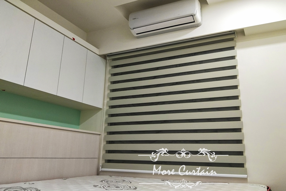 桃園八德白色木百葉讓客廳寧靜典雅,視線橫向放大感覺更開闊 14 八德窗簾推薦沐爾窗簾桃園 3