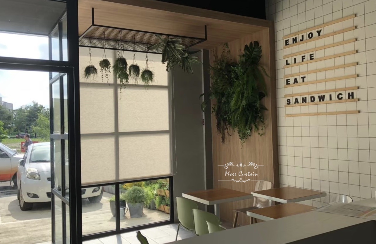 簡單俐落好保養,不佔空間的窗簾產品 5 -捲簾布簾蛇行簾 (3)