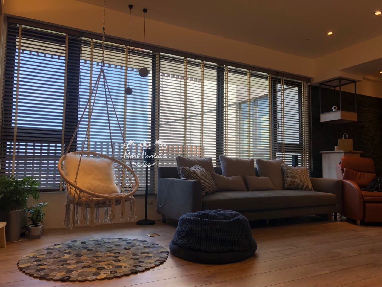 考慮好要找哪種木百葉了嗎? 2 COULISSE木百葉 HUNTERDOUGLAS亨特道格拉斯 風琴簾