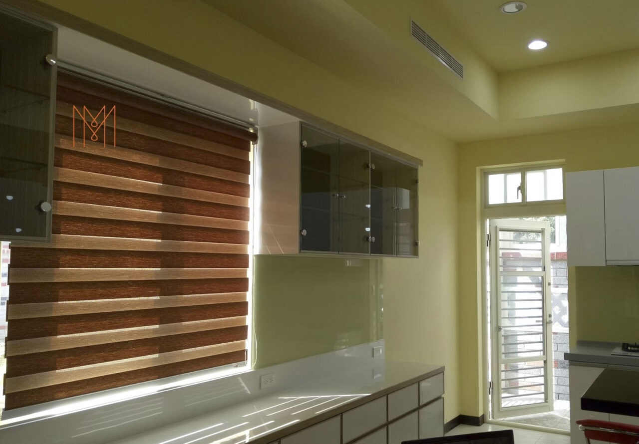 認識調光簾,比較斑馬簾、柔紗簾與風琴簾細節,實務選擇訣竅 18 調光簾的遮光效果